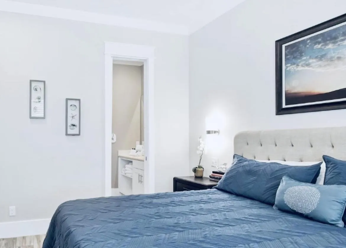 Freshly Squeezed - Heated Pool! West End! Beachfront!!! Panama City Beach Holiday home