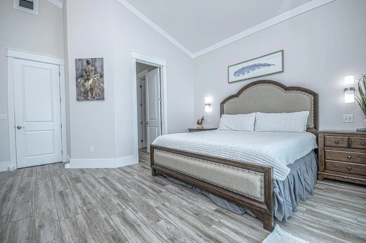 Holiday home Freshly Squeezed - Heated Pool! West End! Beachfront!!! Panama City Beach United States